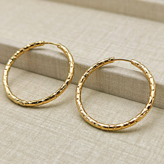 LG053 Embossing Hoop(25/35mm) Earrings