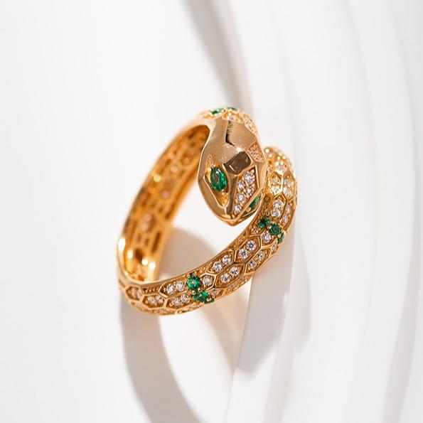Lady Snake Ring
