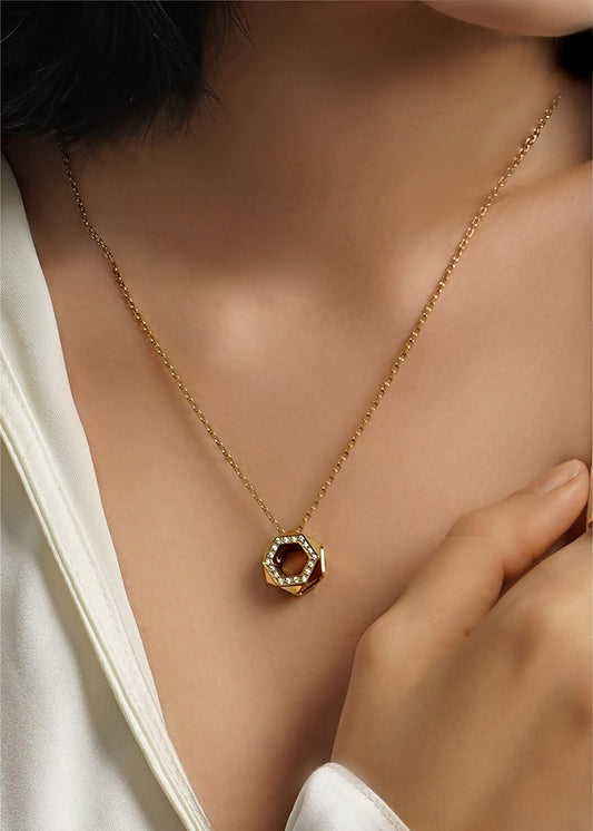 LG014 Hexa Spark Pendant Necklace