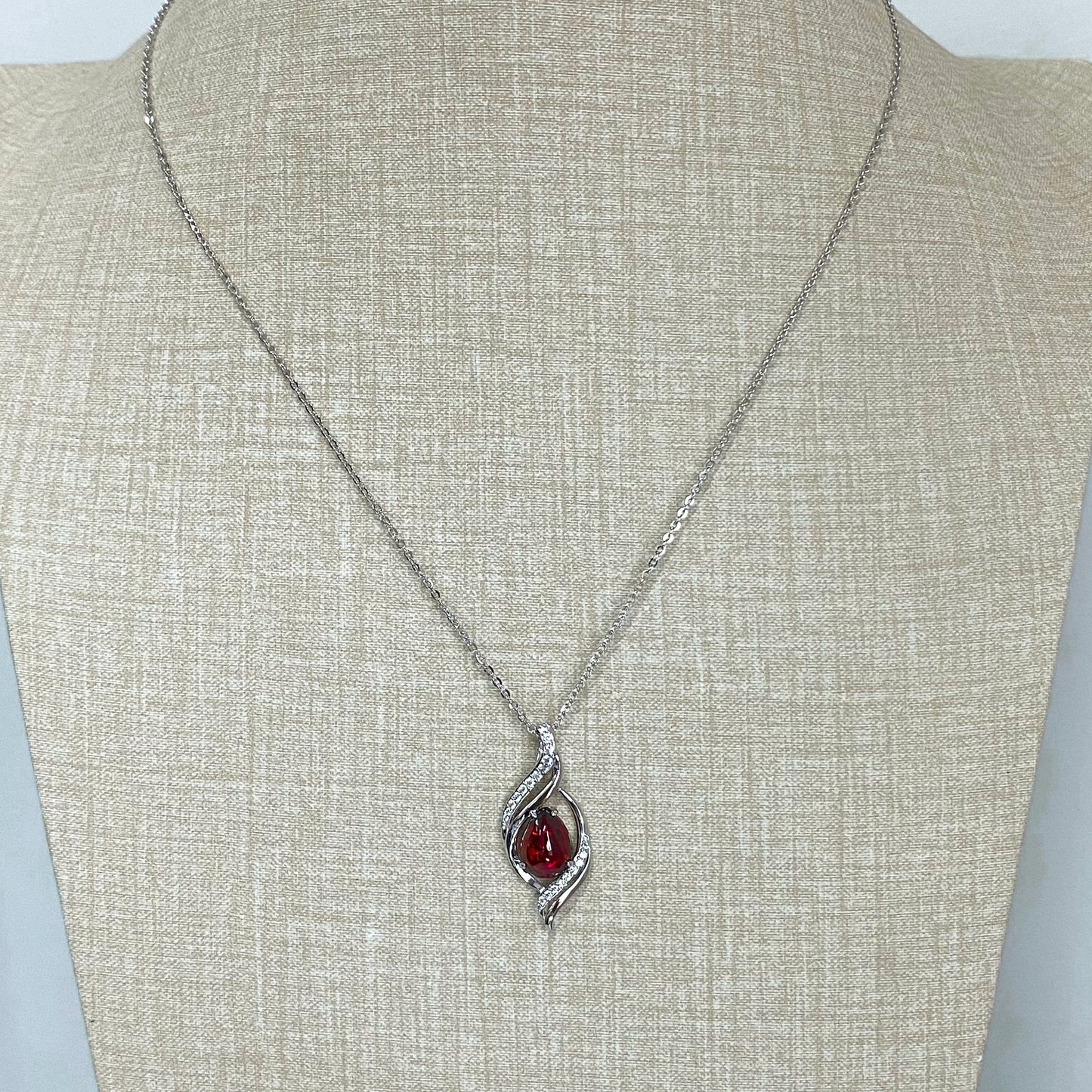 LG144 Everlasting Love Pendant Necklace Classic Handmade Jewelry