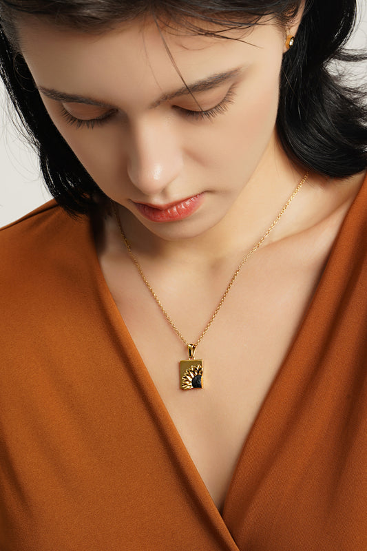 LG-016 Sunlit Bloom Pendant Necklace