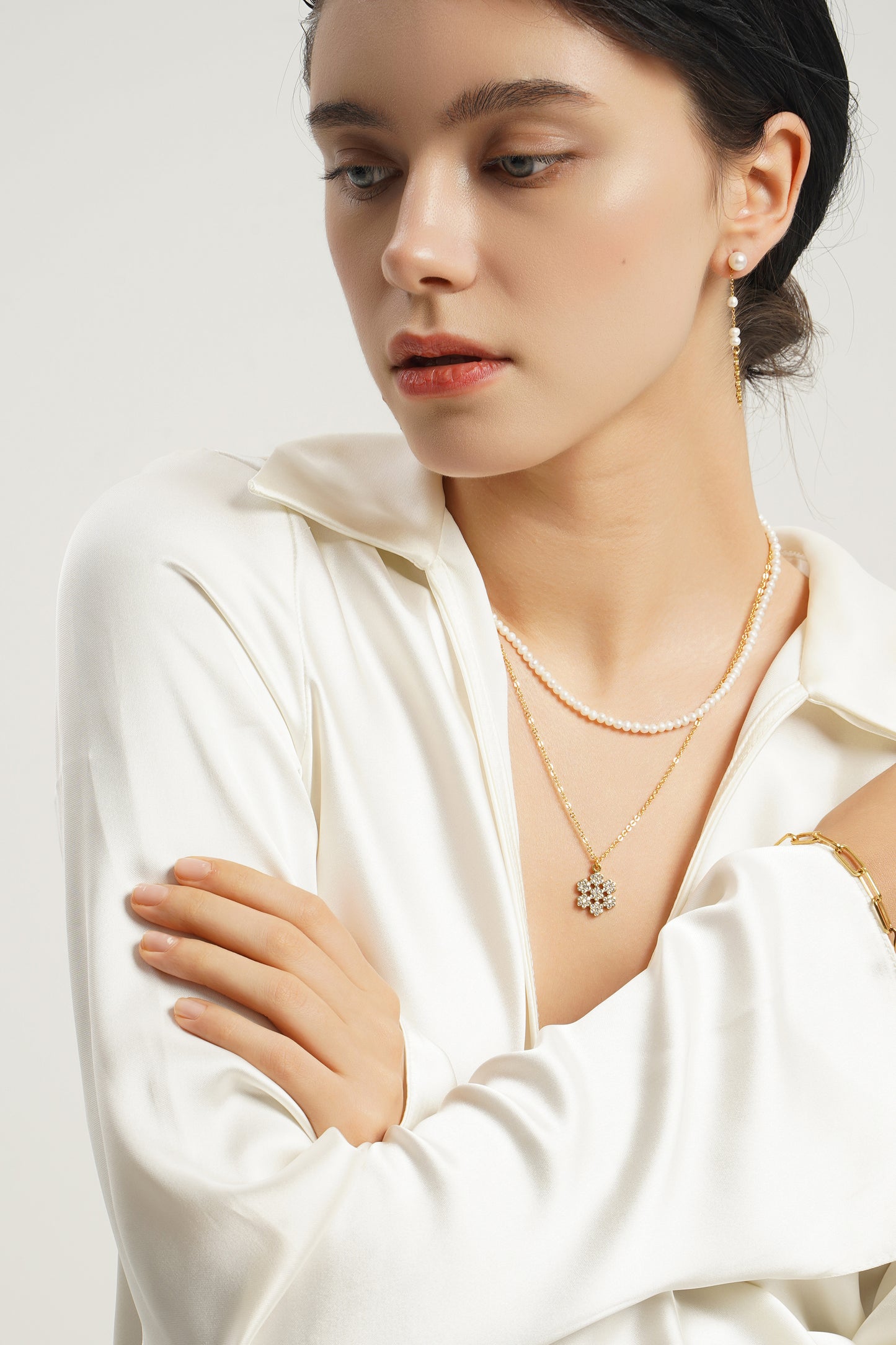 LG-020 Snowflake Elegance Necklace