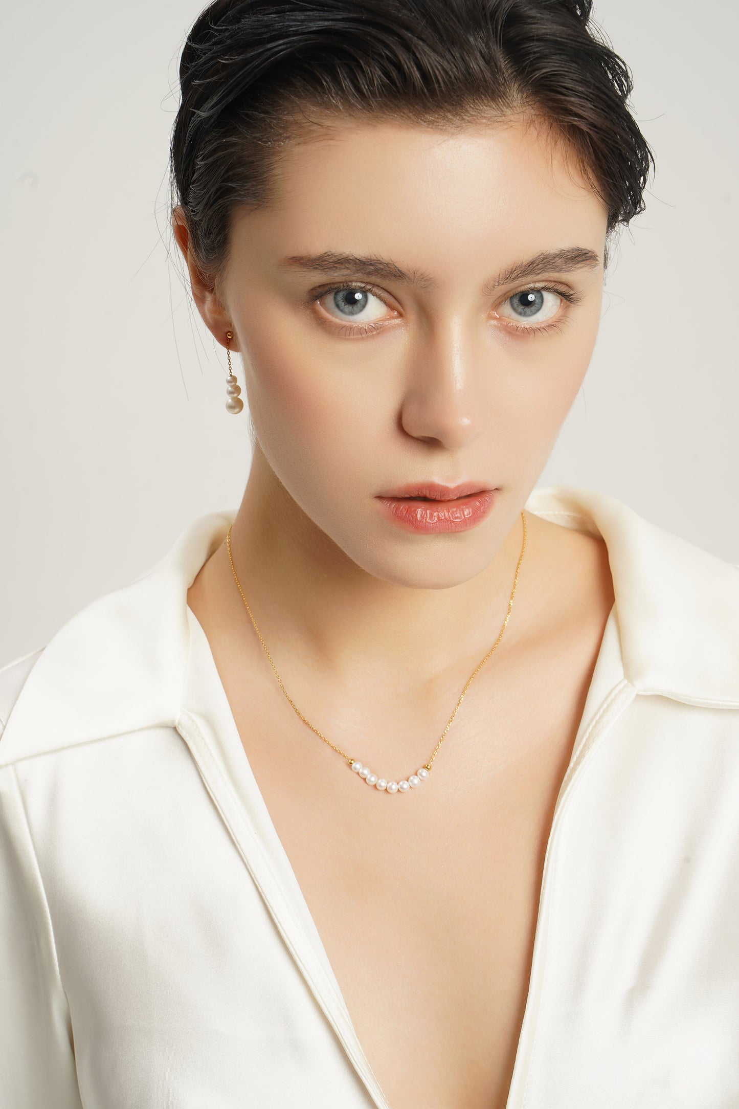 LG-043 Smile Natural Pearl Necklace