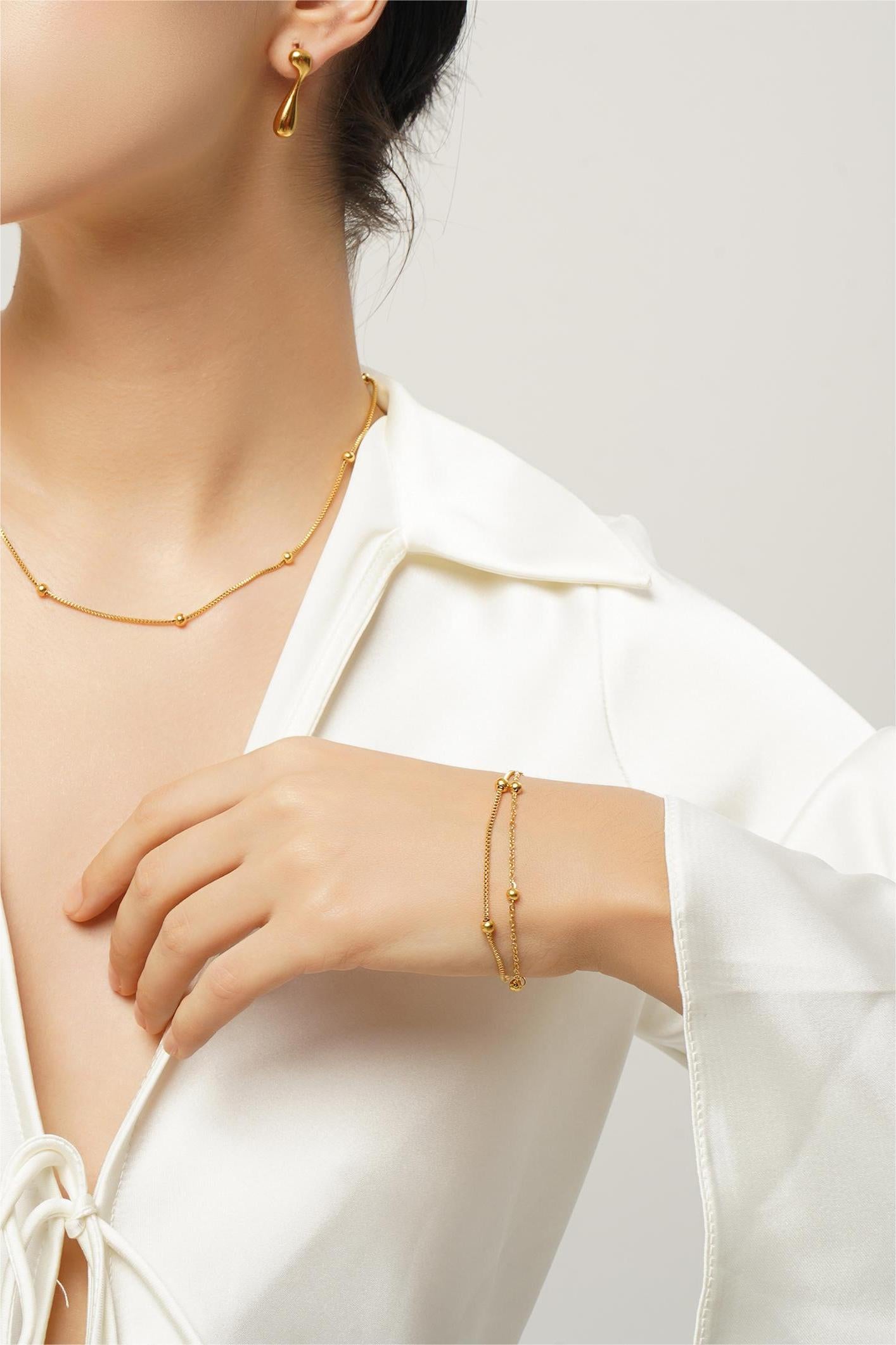 LG-045  18K gold plated pretty beans bracelet