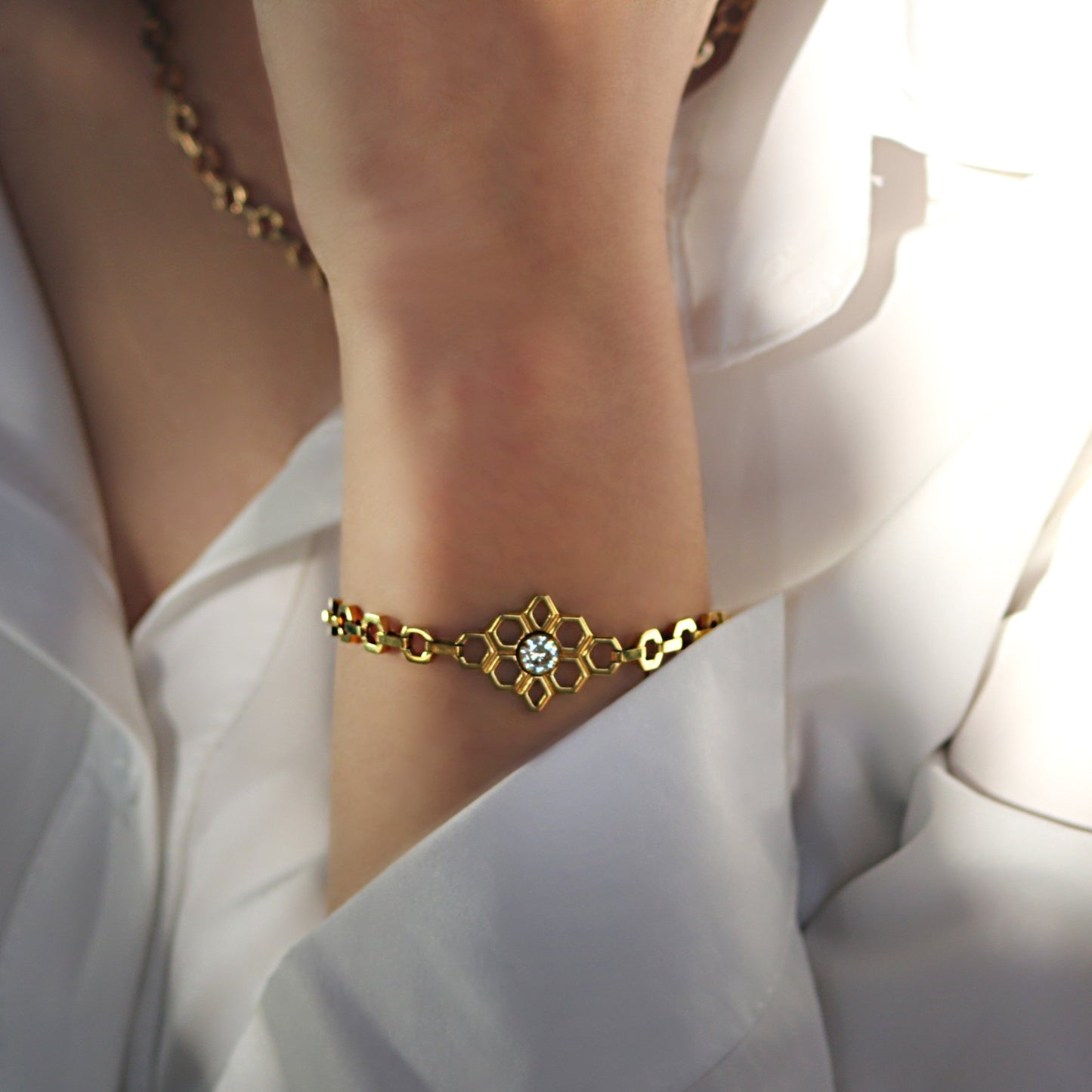LG-004 Honeycomb Bloom  Necklace/Bracelet set