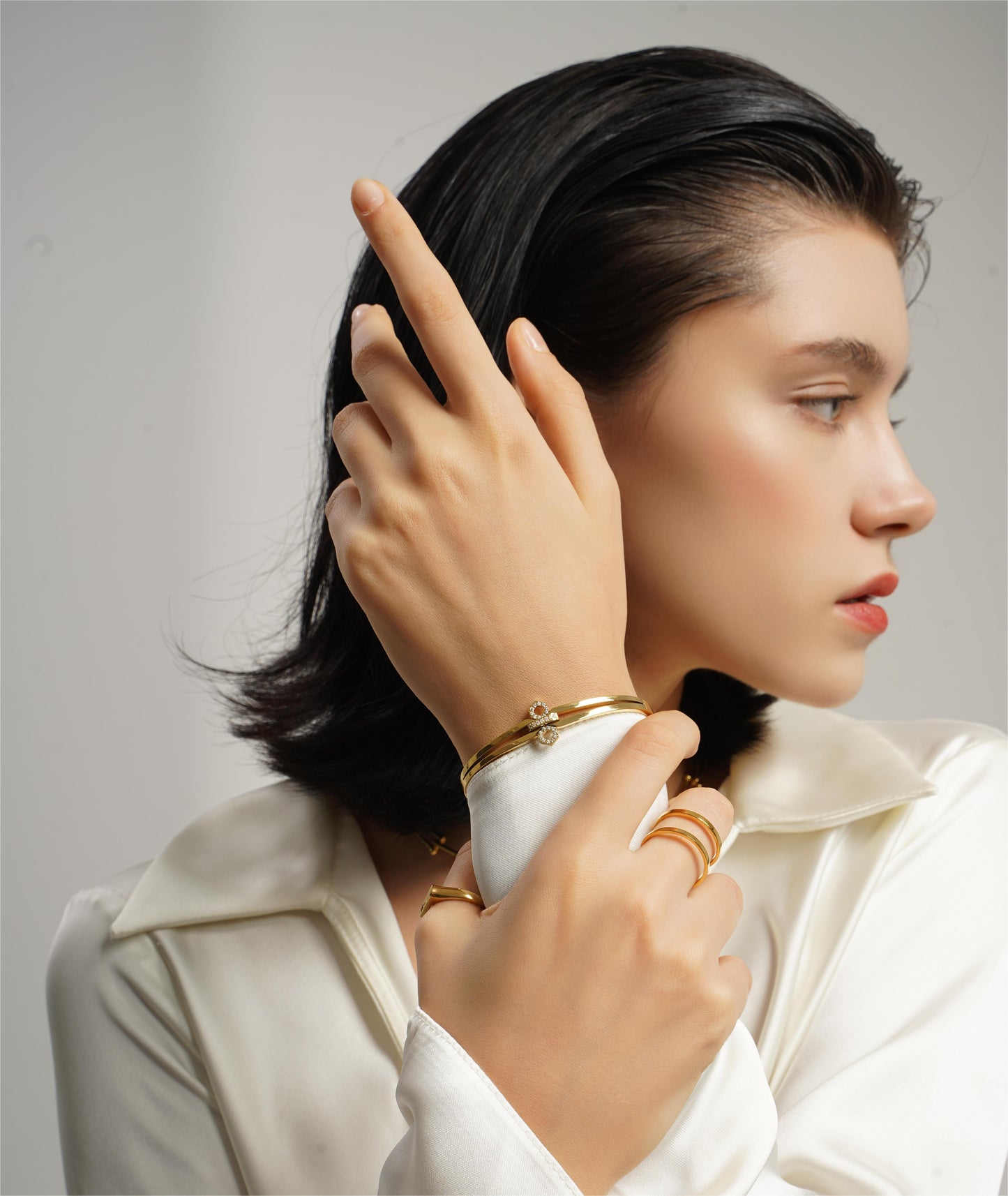 LG-036 Bow of Grace Bangle