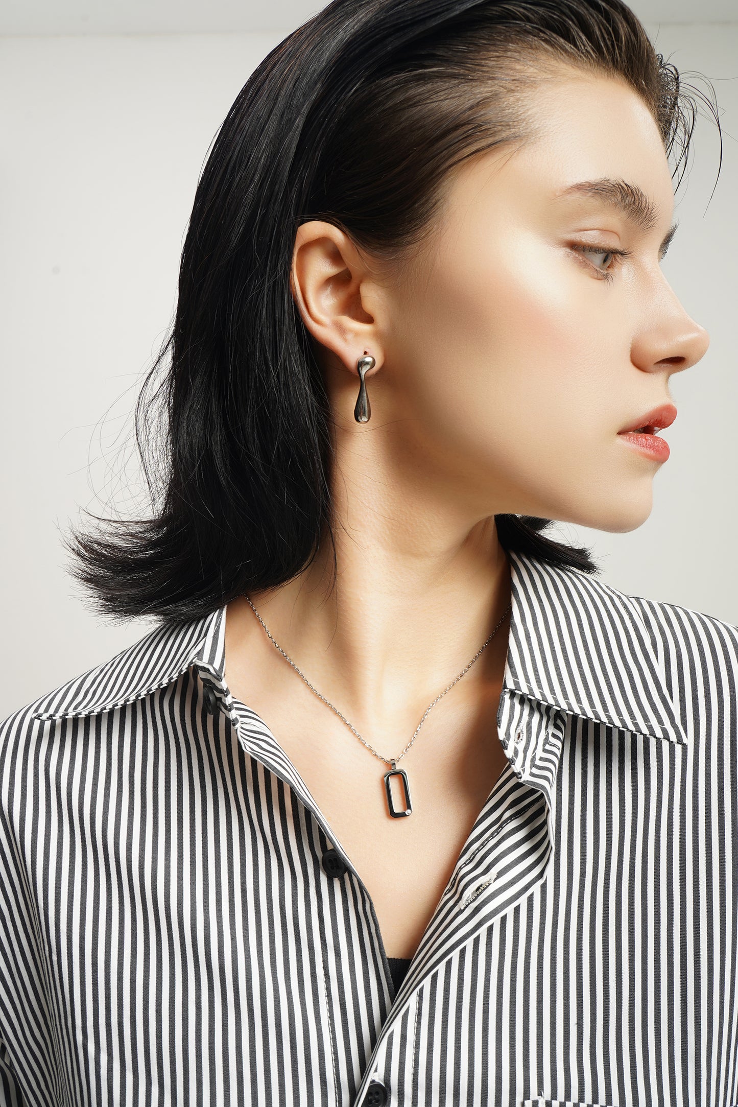 LG-029 Liquid Elegance Earrings