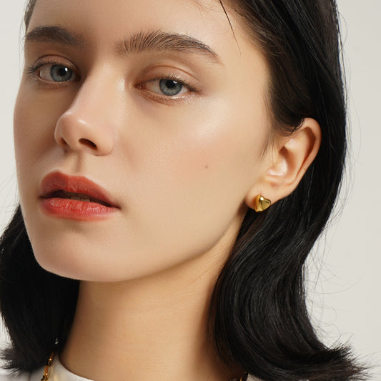 LG-026 Golden Love Studs Earrings