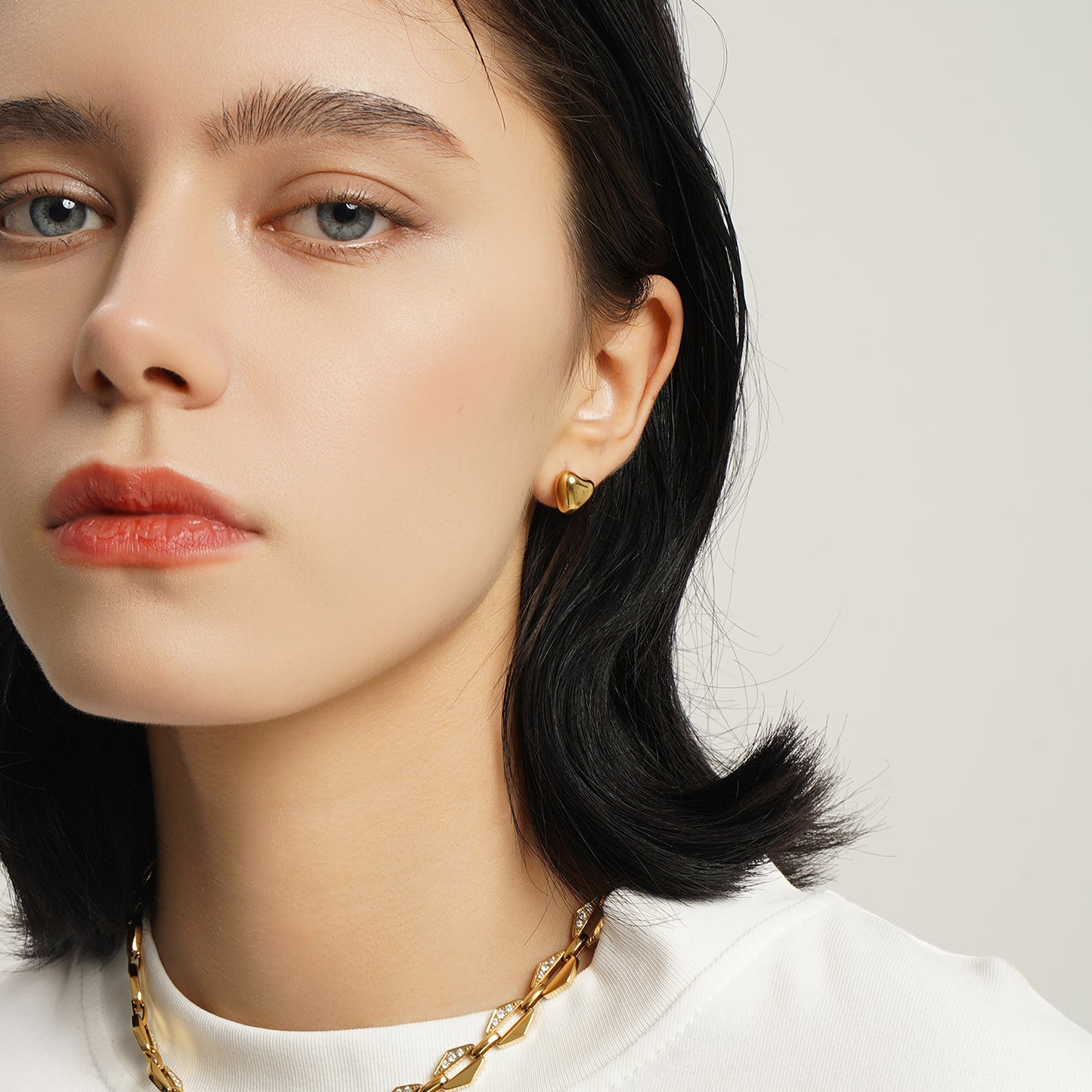 LG-026 Golden Love Studs Earrings
