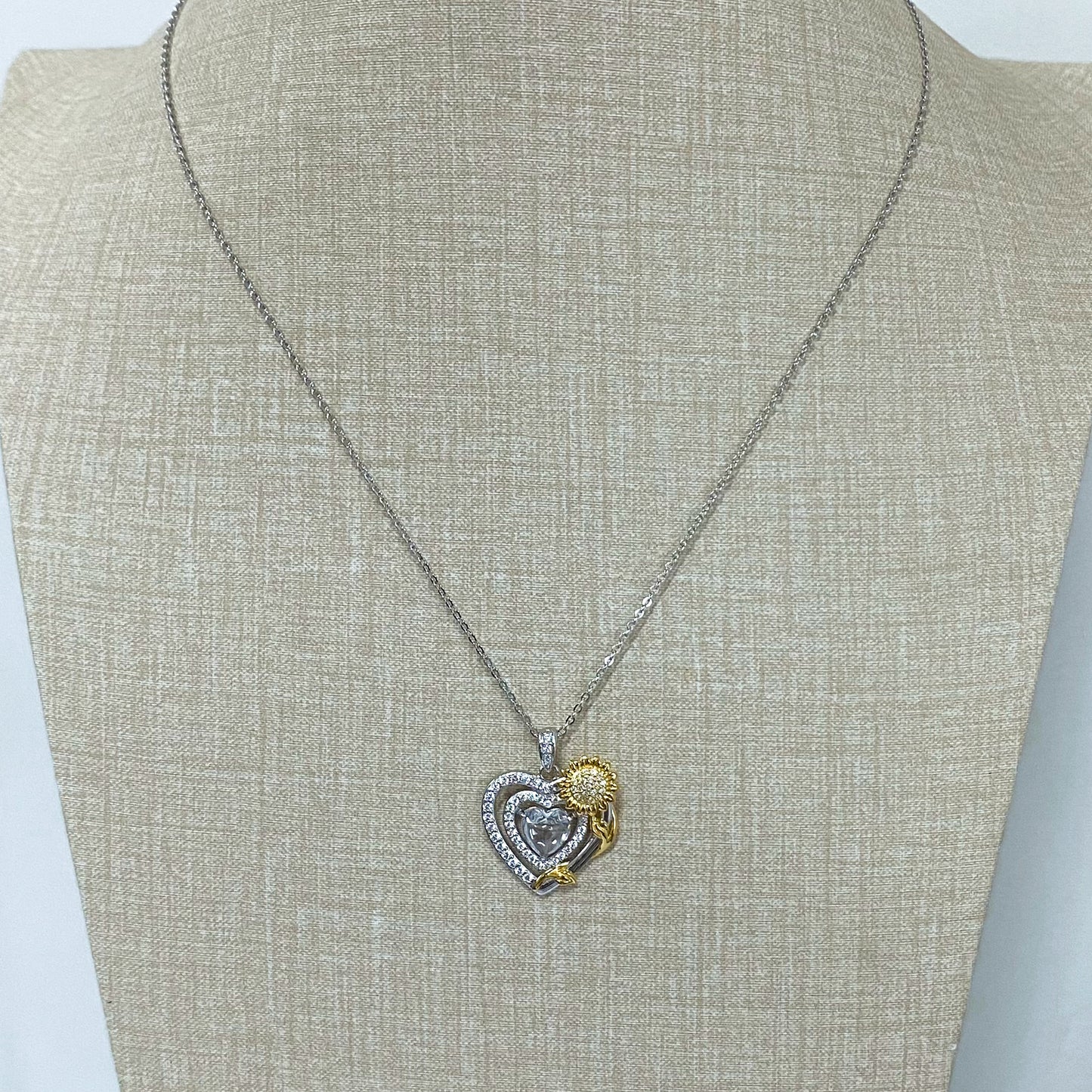 LG142 Sunflower Heart Pendant Necklace Classic Handmade Jewelry