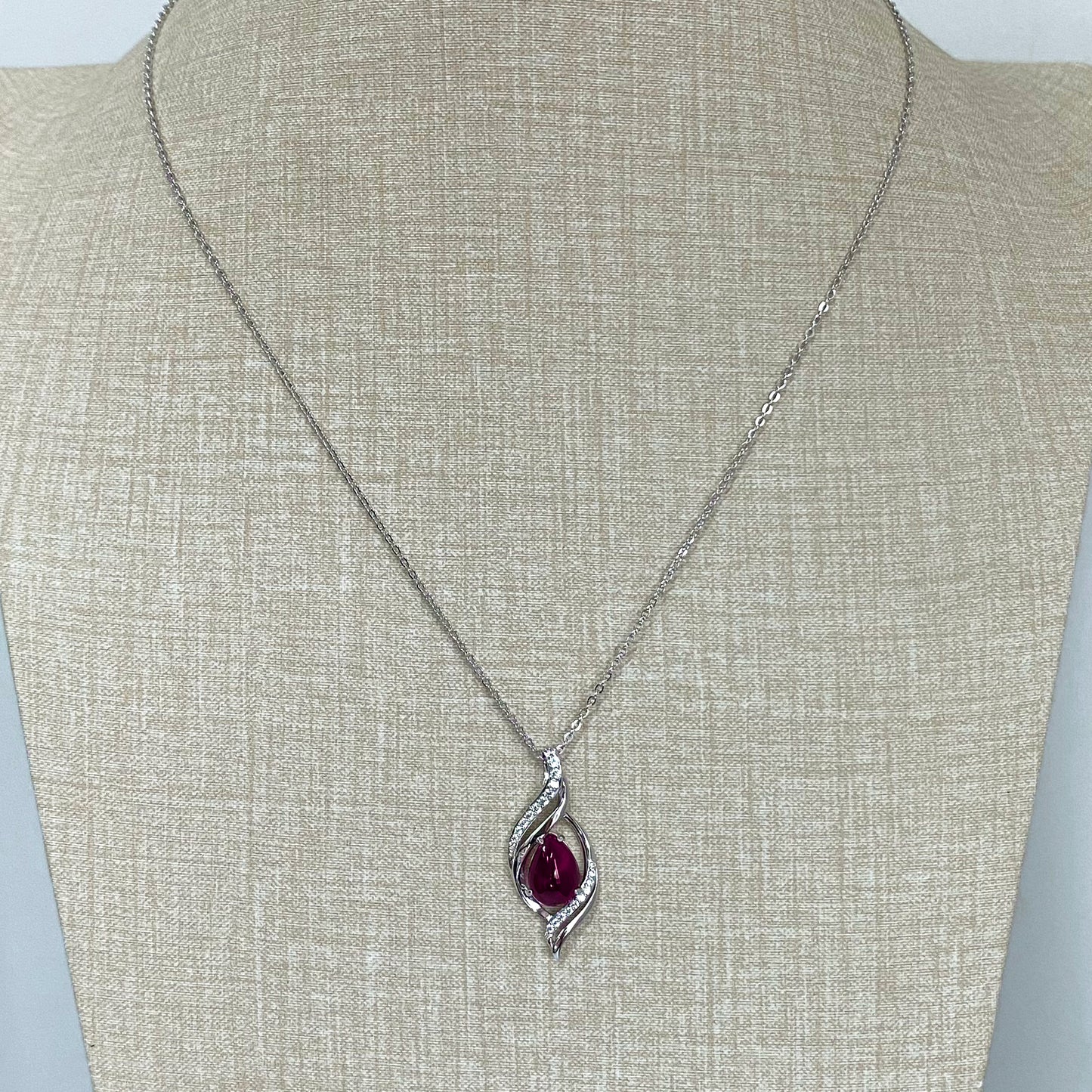 LG144  Everlasting Love Pendant Necklace Classic Handmade Jewelry